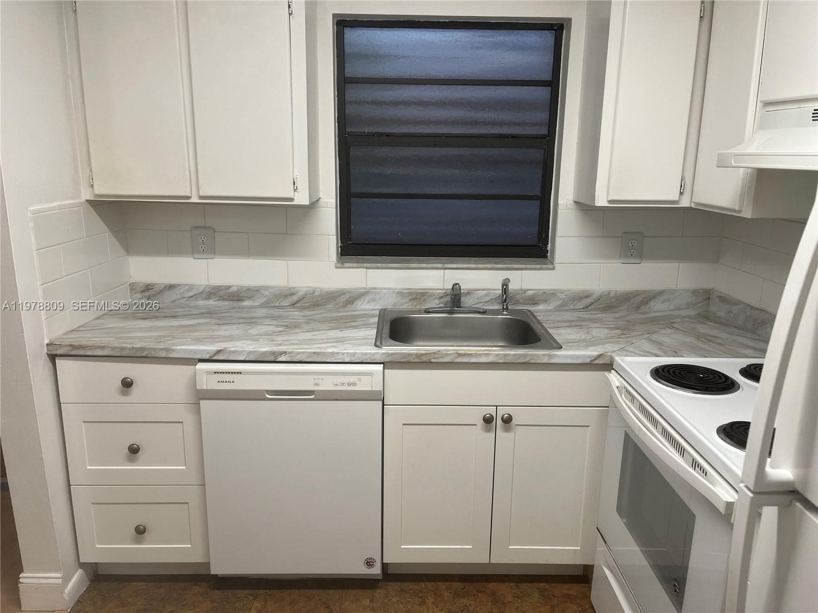 LINCOLN WEST GARDENS COND · #310 in Miami Beach - Photo 14