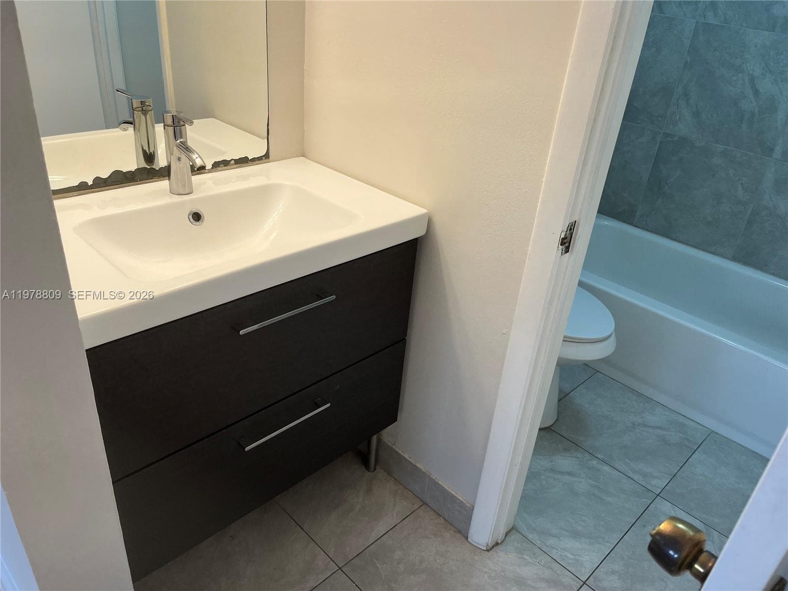 LINCOLN WEST GARDENS COND · #310 in Miami Beach - Photo 21