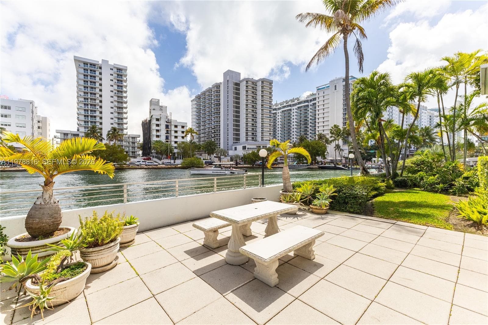 HELEN MAR CONDO · #J in Miami Beach - Photo 19