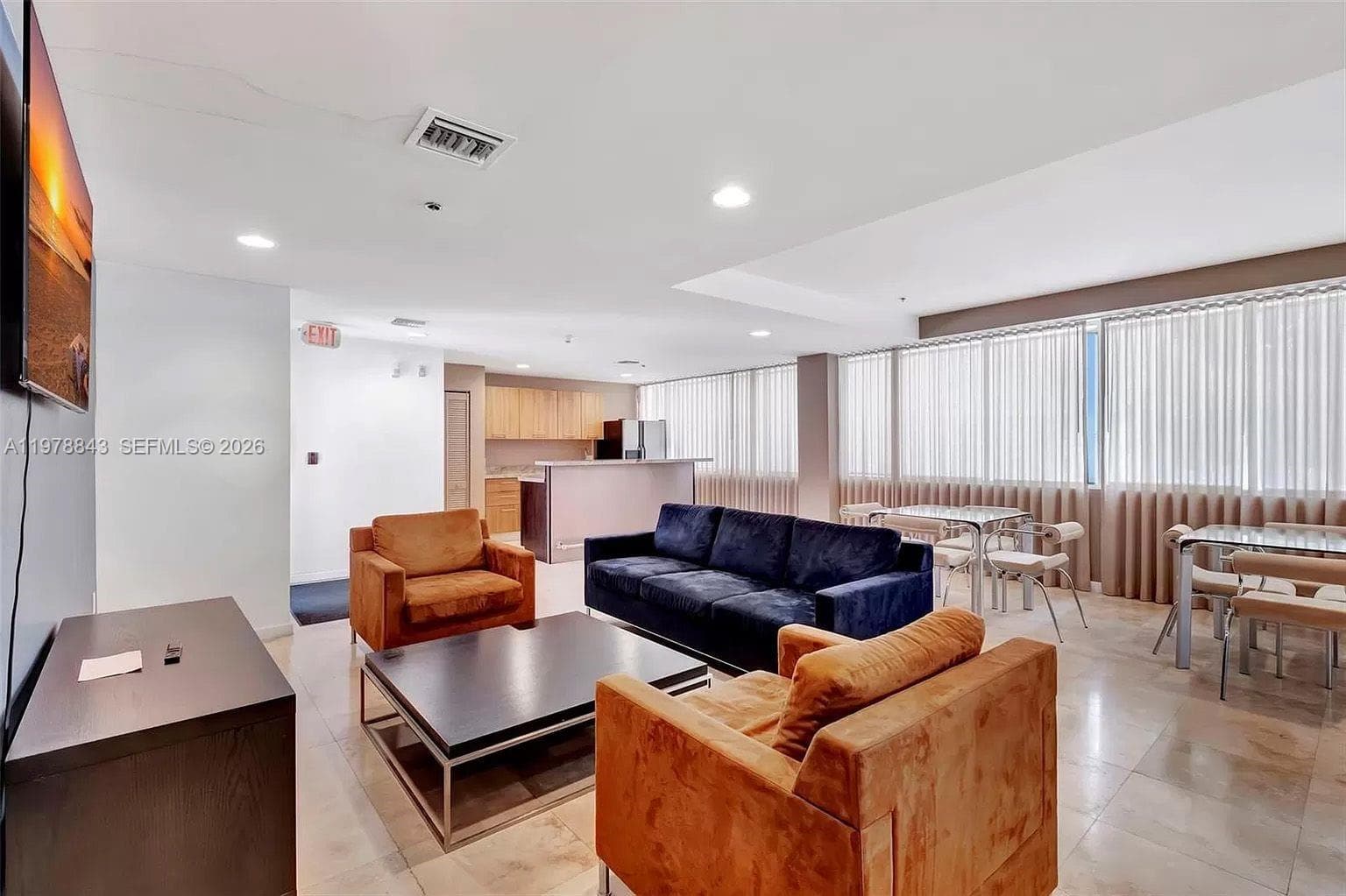 THE GROVE CLUB CONDO · #14 in Miami - Photo 27