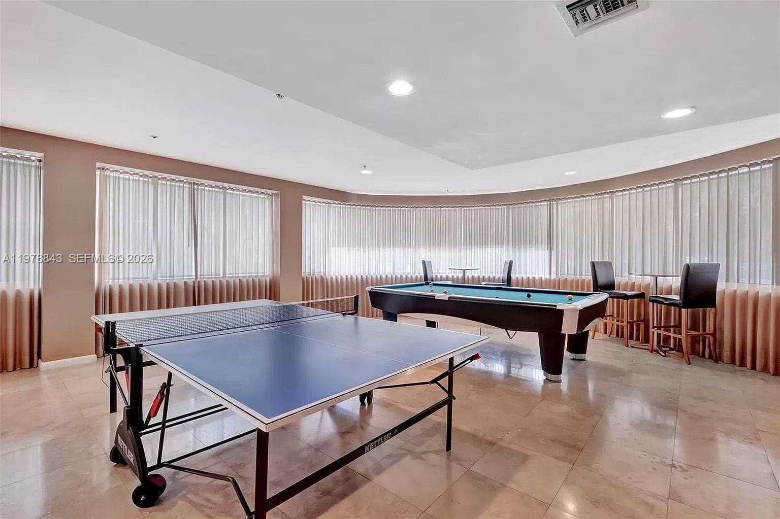 THE GROVE CLUB CONDO · #14 in Miami - Photo 26