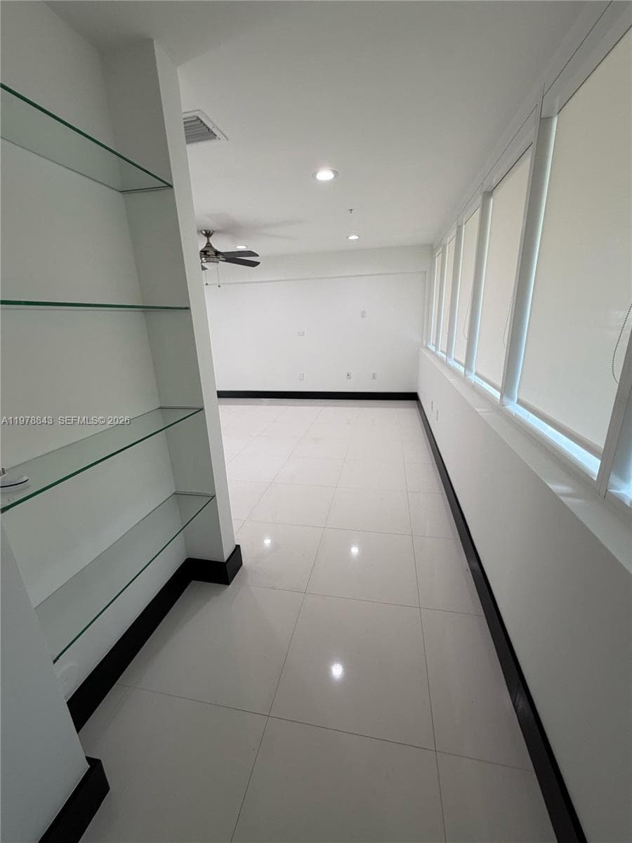THE GROVE CLUB CONDO · #14 in Miami - Photo 10