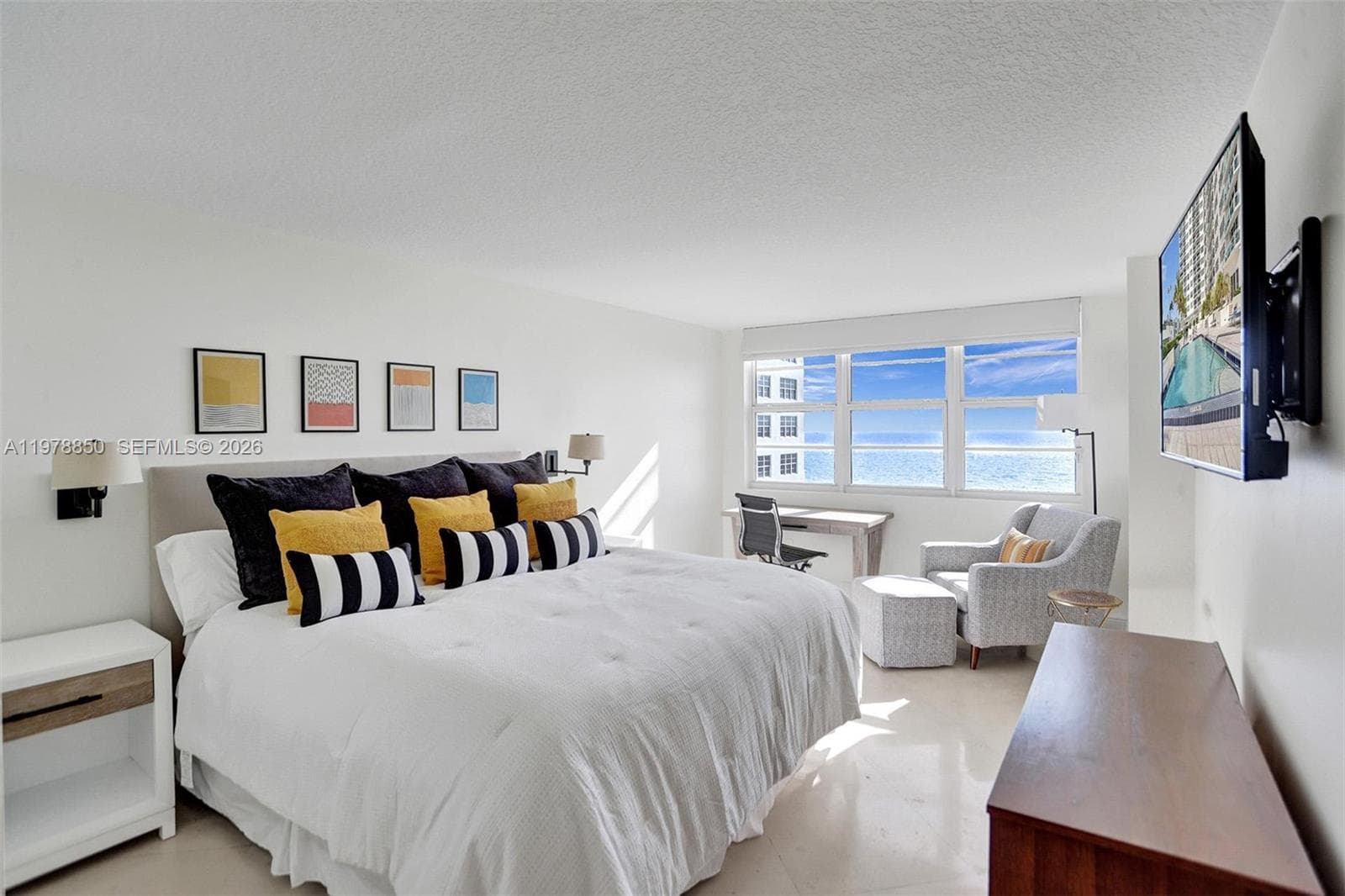 THE COLLINS CONDO · #915 in Miami Beach - Photo 19