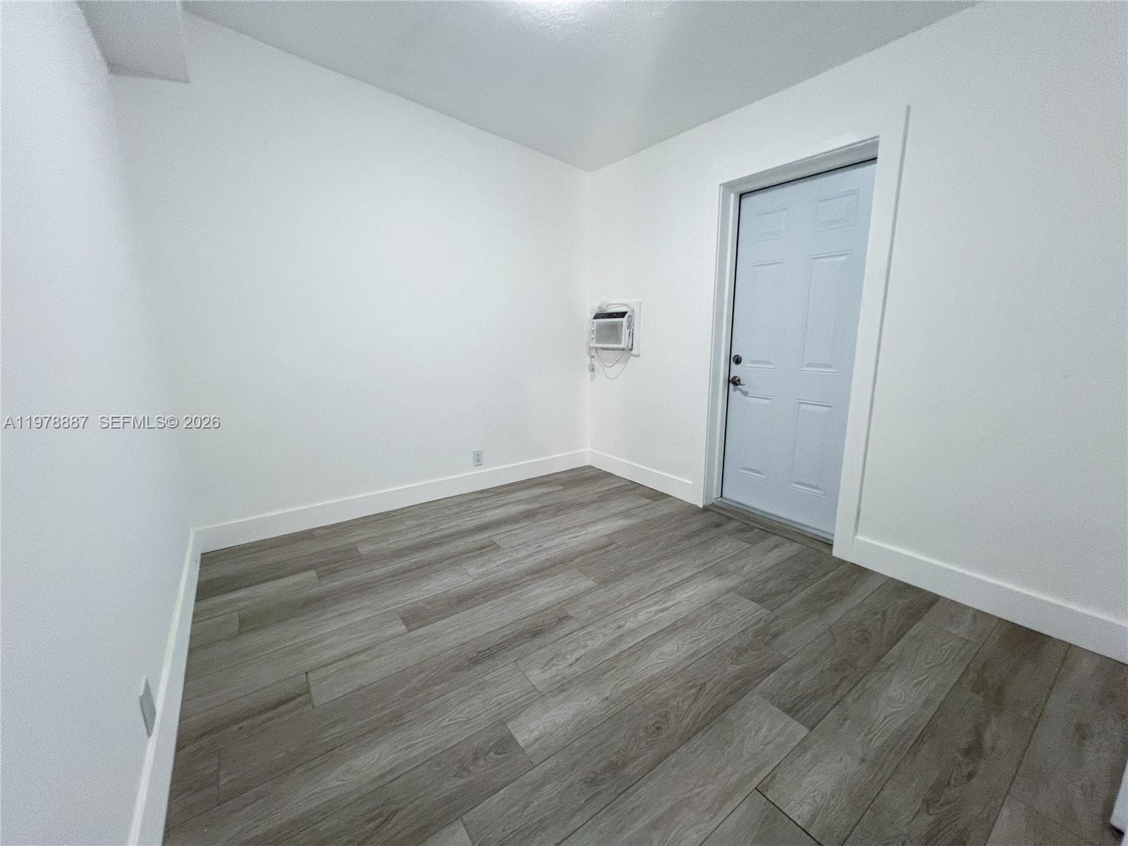 10090 W Fern St photo 12