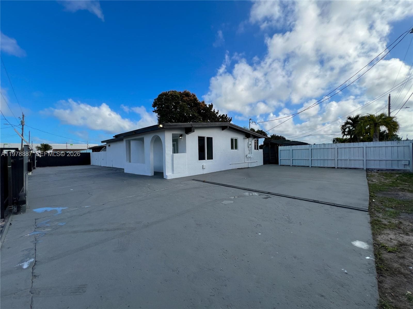 10090 W Fern St photo 3