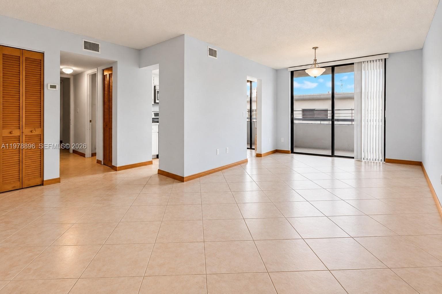 PARKVIEW PLAZA CONDO · #217 in Miami Beach - Photo 4