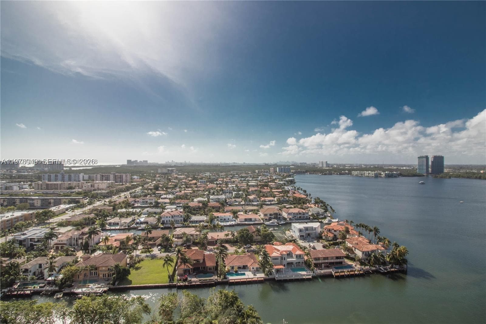 1000 ISL BLVD · #1812 in Aventura - Photo 16