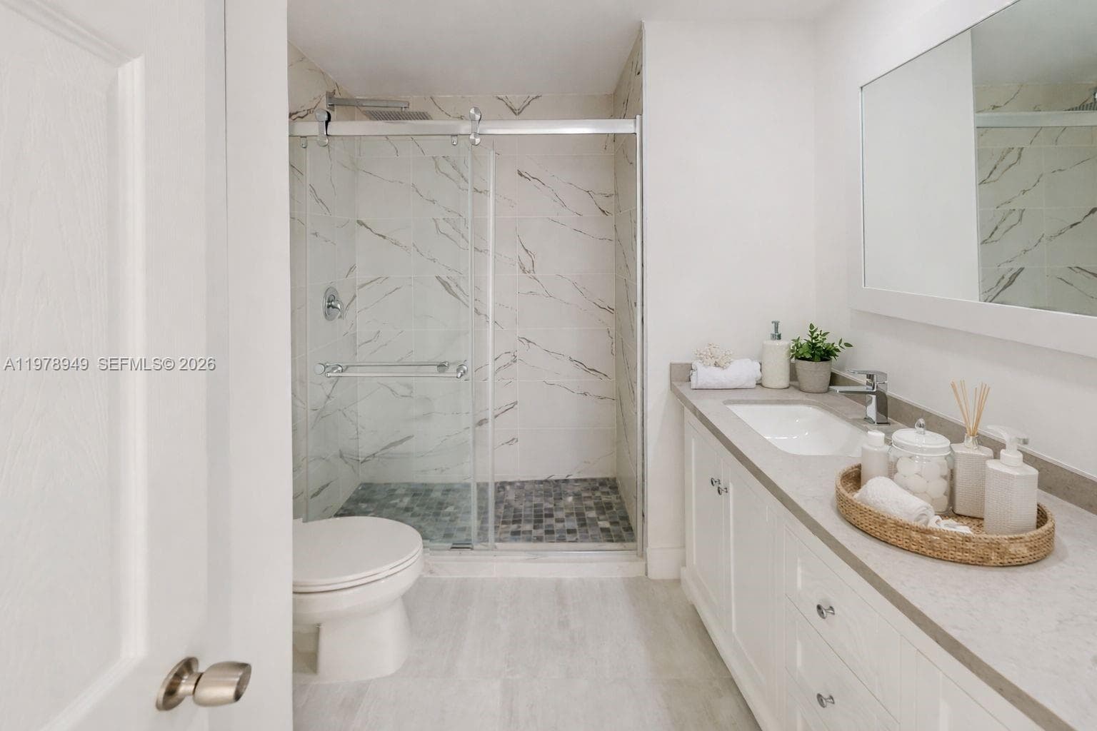 1000 ISL BLVD · #1812 in Aventura - Photo 14