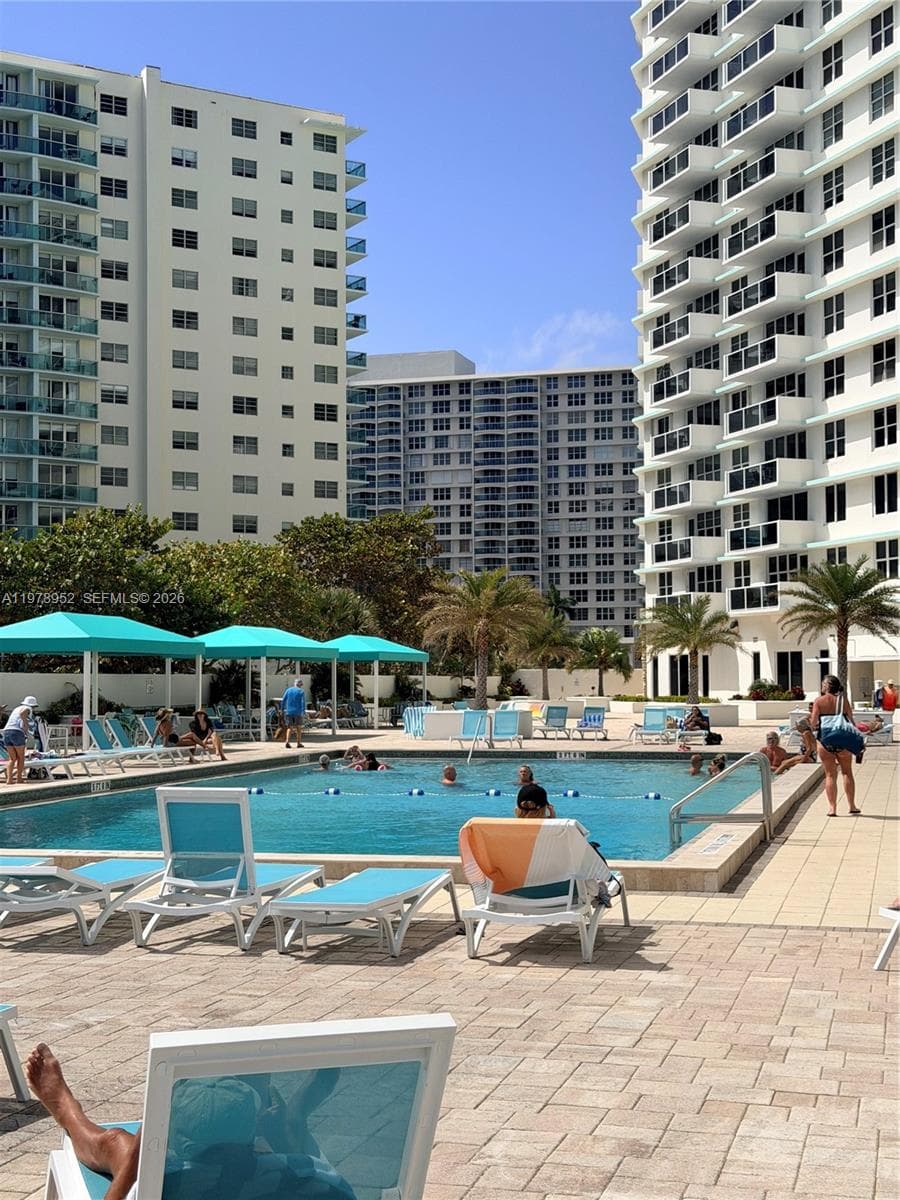SEA AIR TOWERS CONDO · #521 in Hollywood - Photo 29