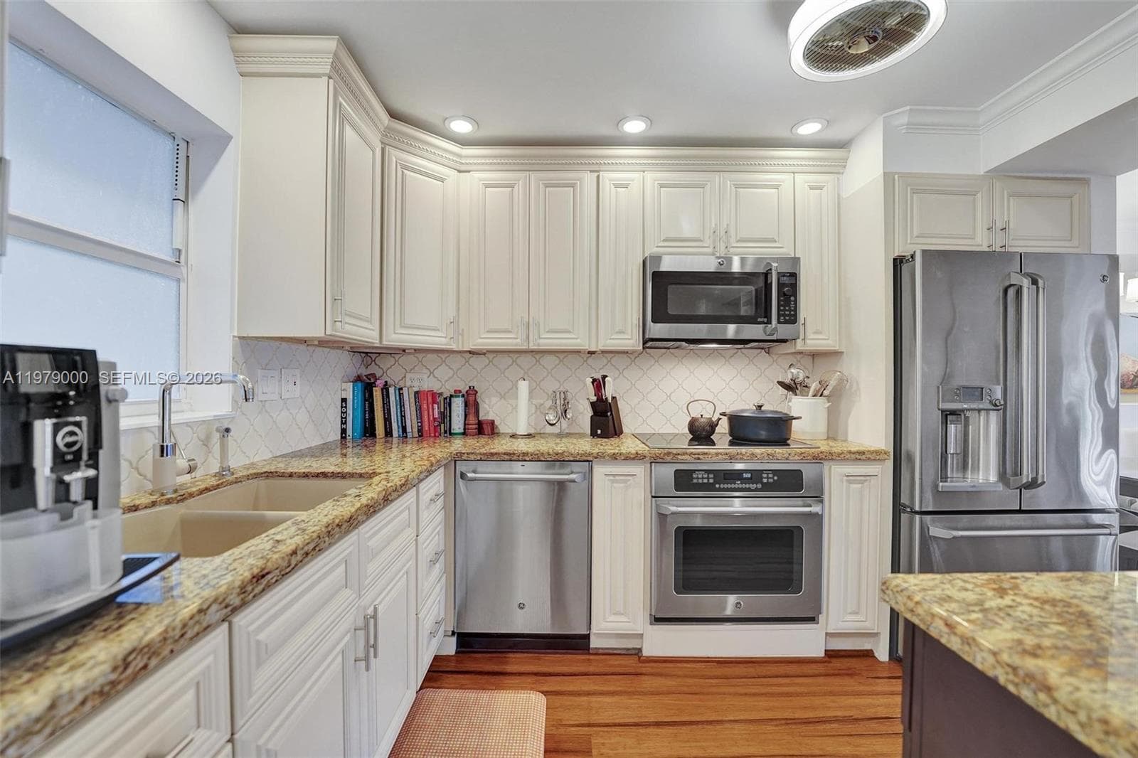 Las Olas Manor · #301 in Fort Lauderdale - Photo 16