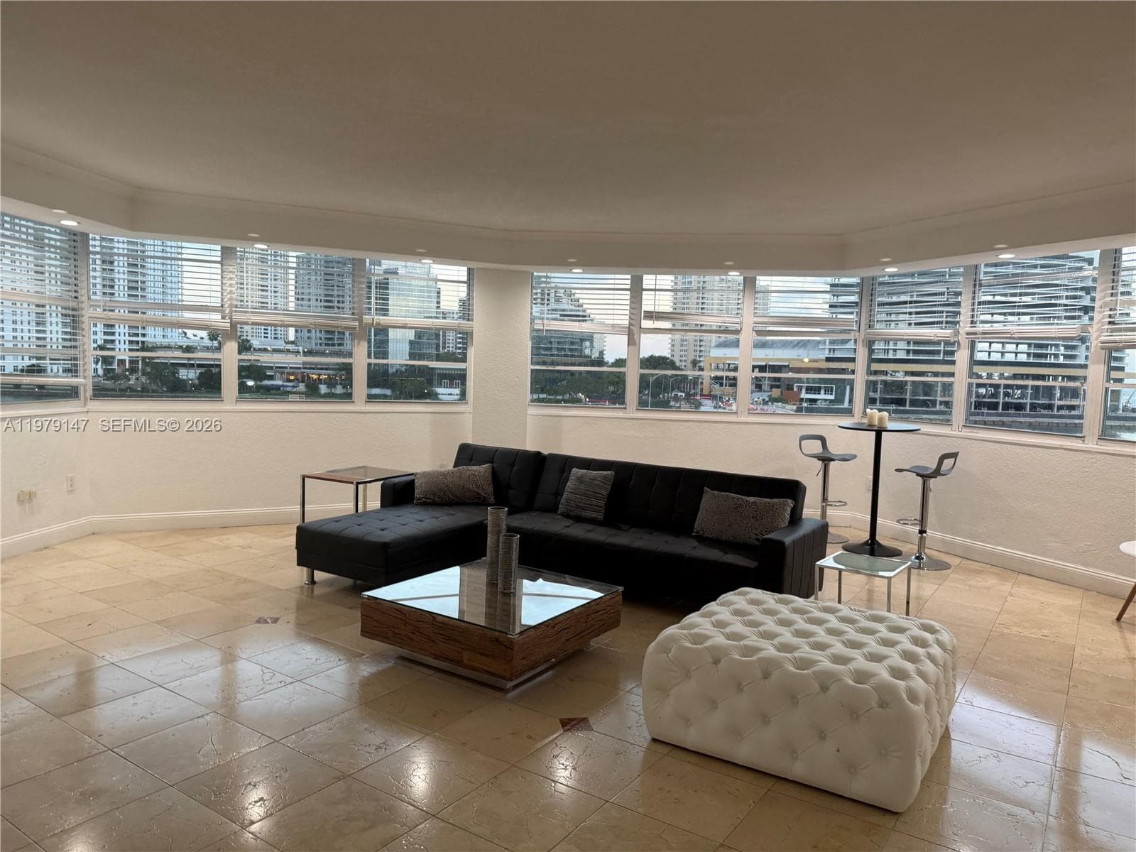 FOUR AMBASSADORS CONDO PH · #470 in Miami - Photo 4