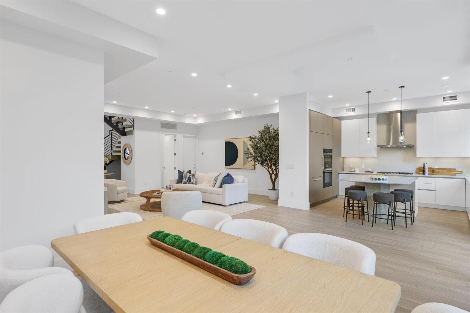 408 Southeast 2nd St - 22.jpg-SMALL