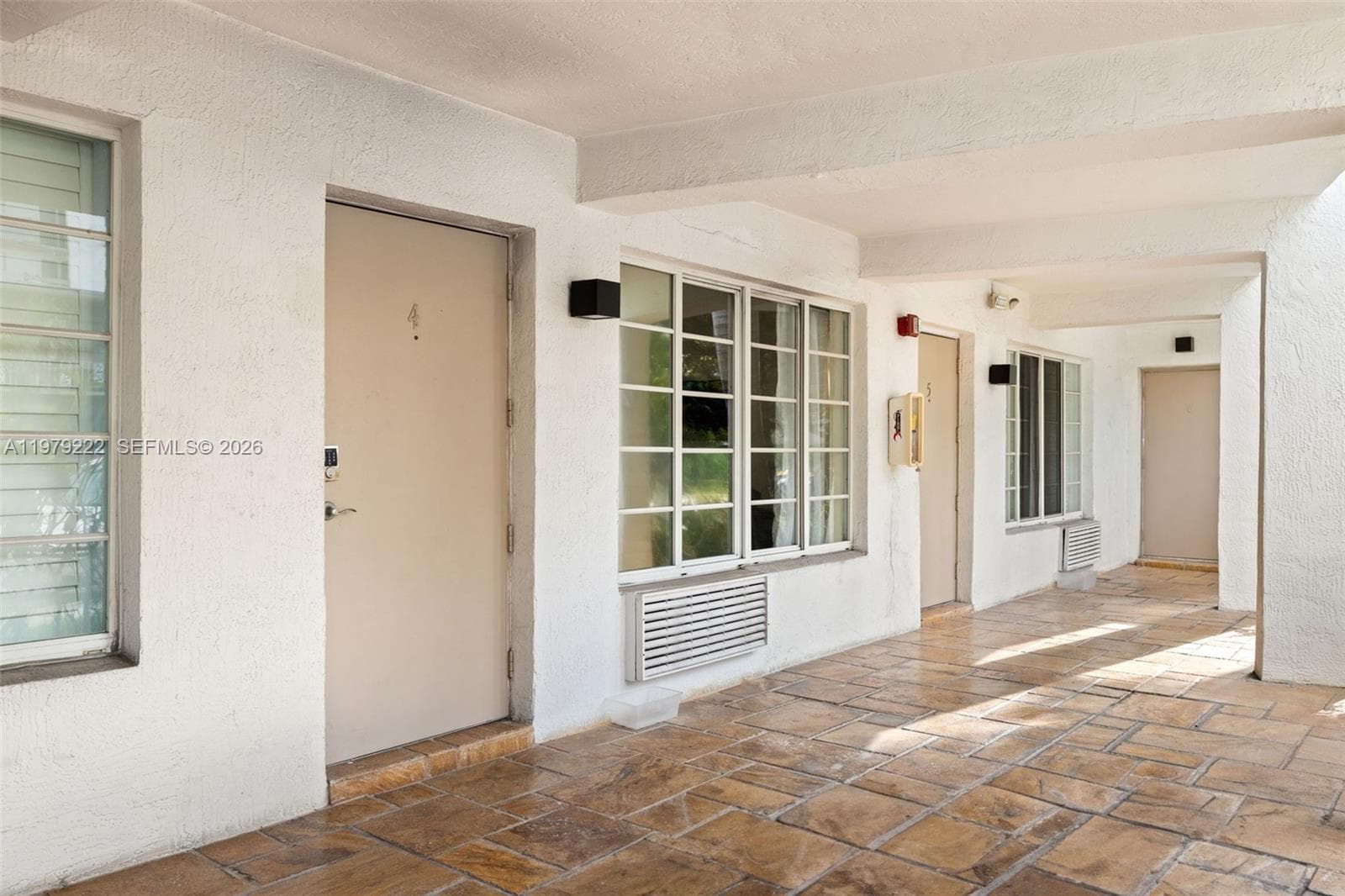 KEN MAE GARDEN CONDO · #4 in Miami Beach - Photo 24