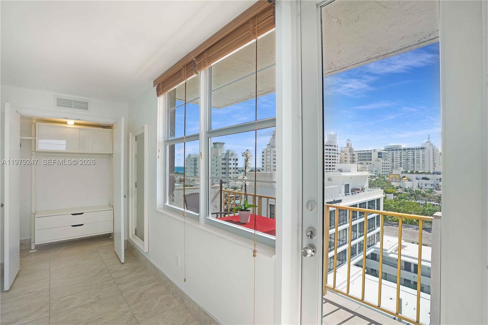 James Central Towers · #902 in Miami Beach - Photo 30