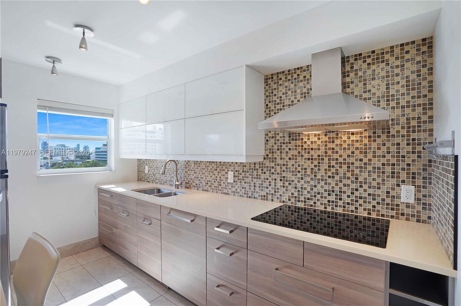 James Central Towers · #902 in Miami Beach - Photo 25