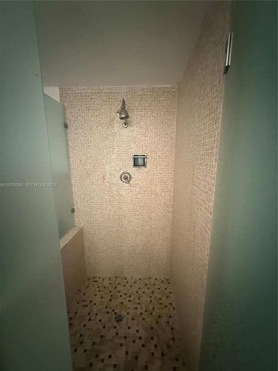 IMPERIAL HOUSE CONDO · #7B in Miami Beach - Photo 6