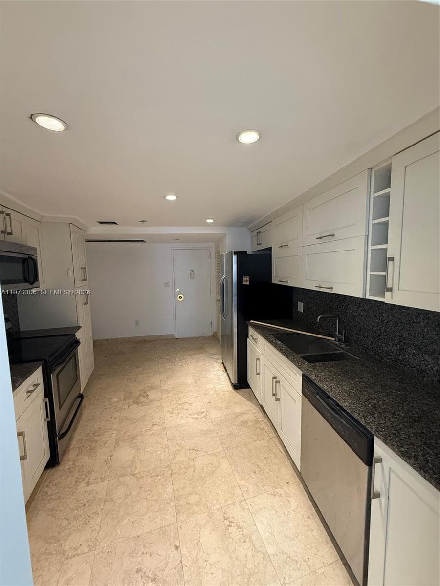 IMPERIAL HOUSE CONDO · #7B in Miami Beach - Photo 22