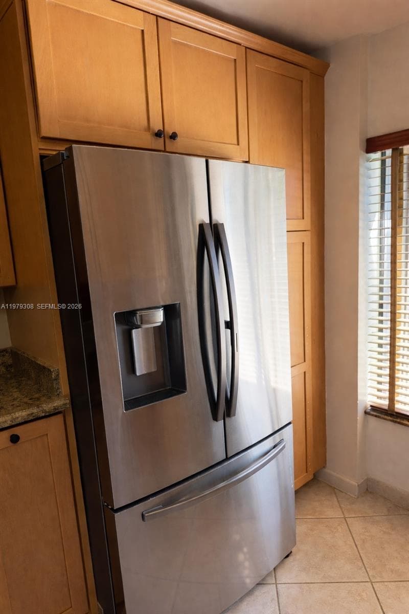 2661 NE 164th St #40 photo 6