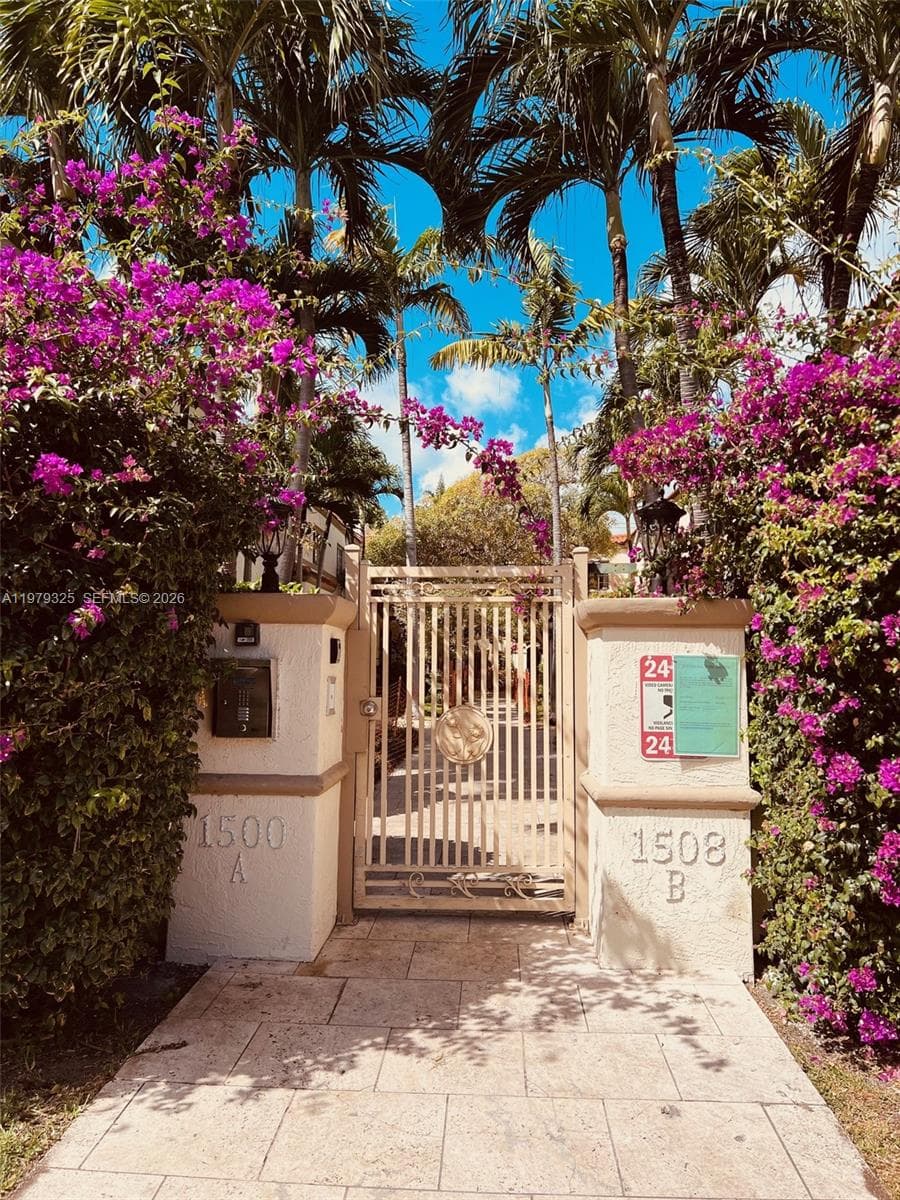 HARRIET COURT CONDO · #9A in Miami Beach - Photo 2