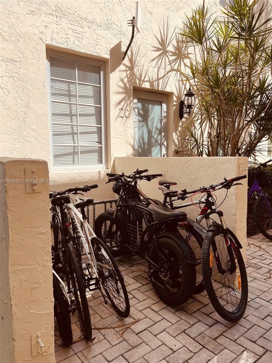 HARRIET COURT CONDO · #9A in Miami Beach - Photo 19