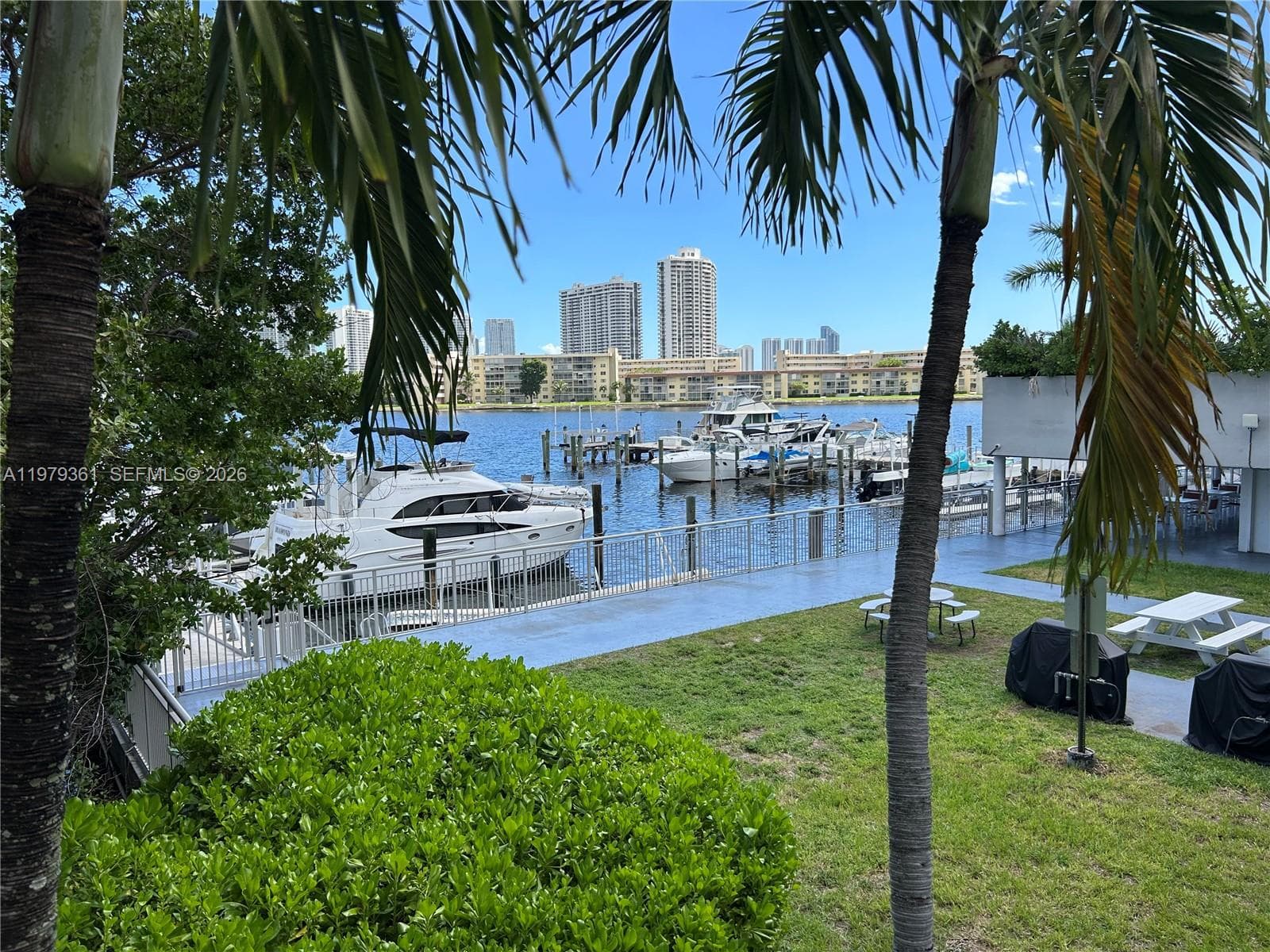 DEL PRADO MARINA · #904 in Aventura - Photo 2