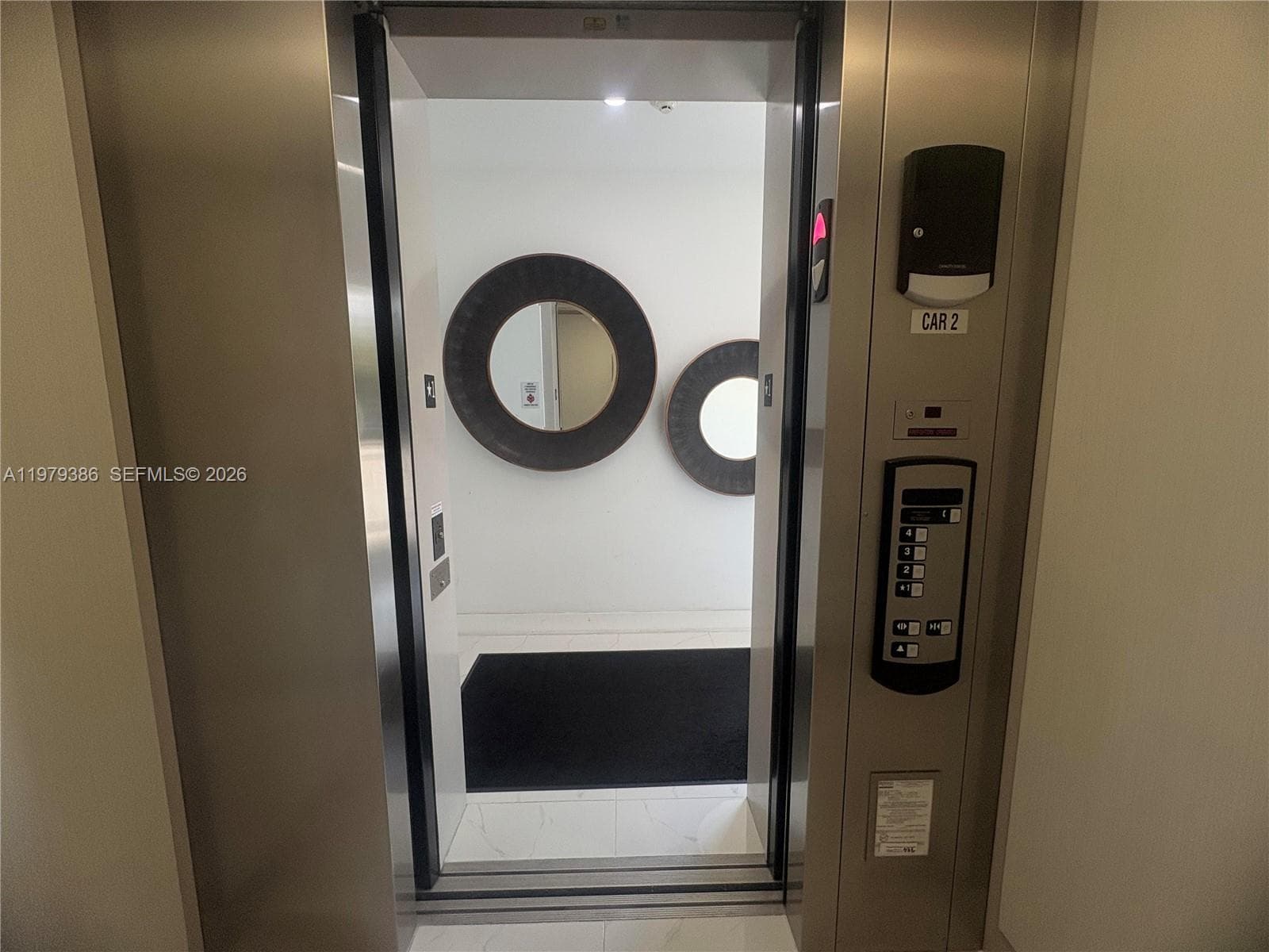Lobby Elevator