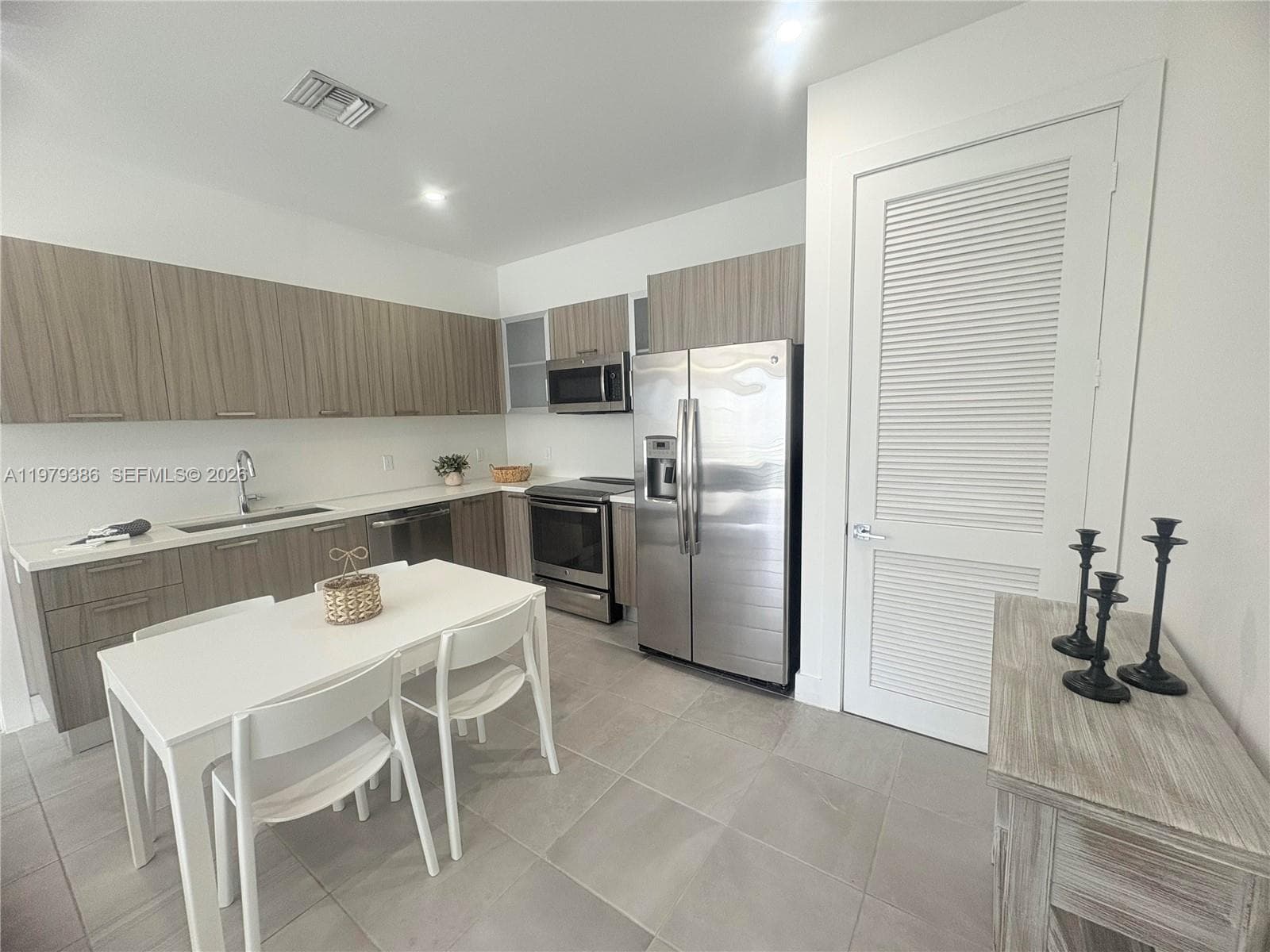 GALLERIA LOFTS CONDO · #304 in Fort Lauderdale - Photo 12