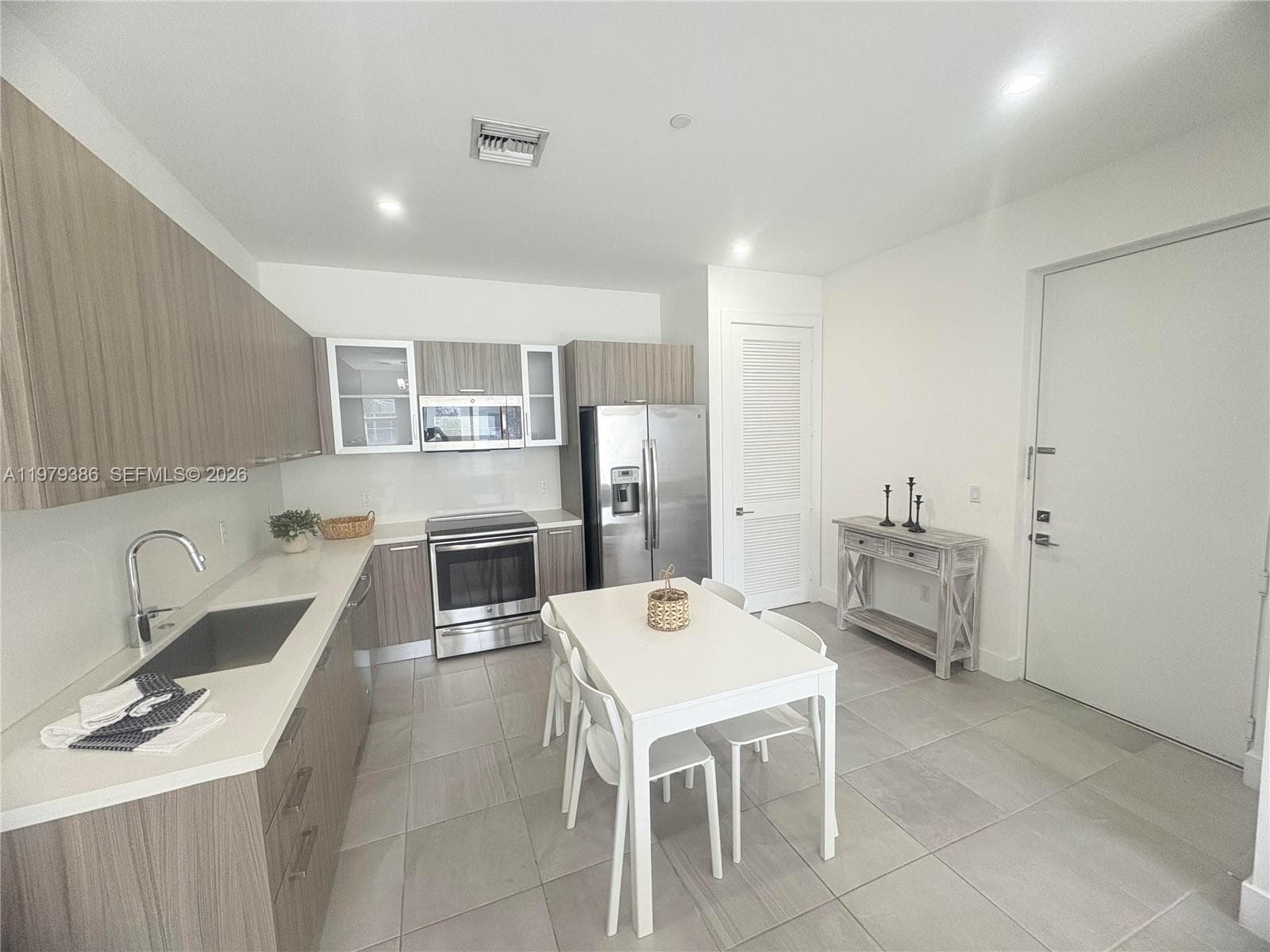 GALLERIA LOFTS CONDO · #304 in Fort Lauderdale - Photo 5