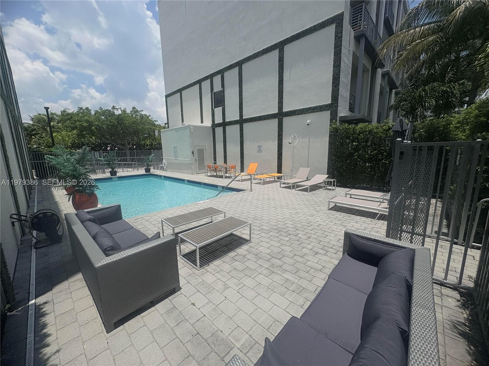 GALLERIA LOFTS CONDO · #304 in Fort Lauderdale - Photo 24