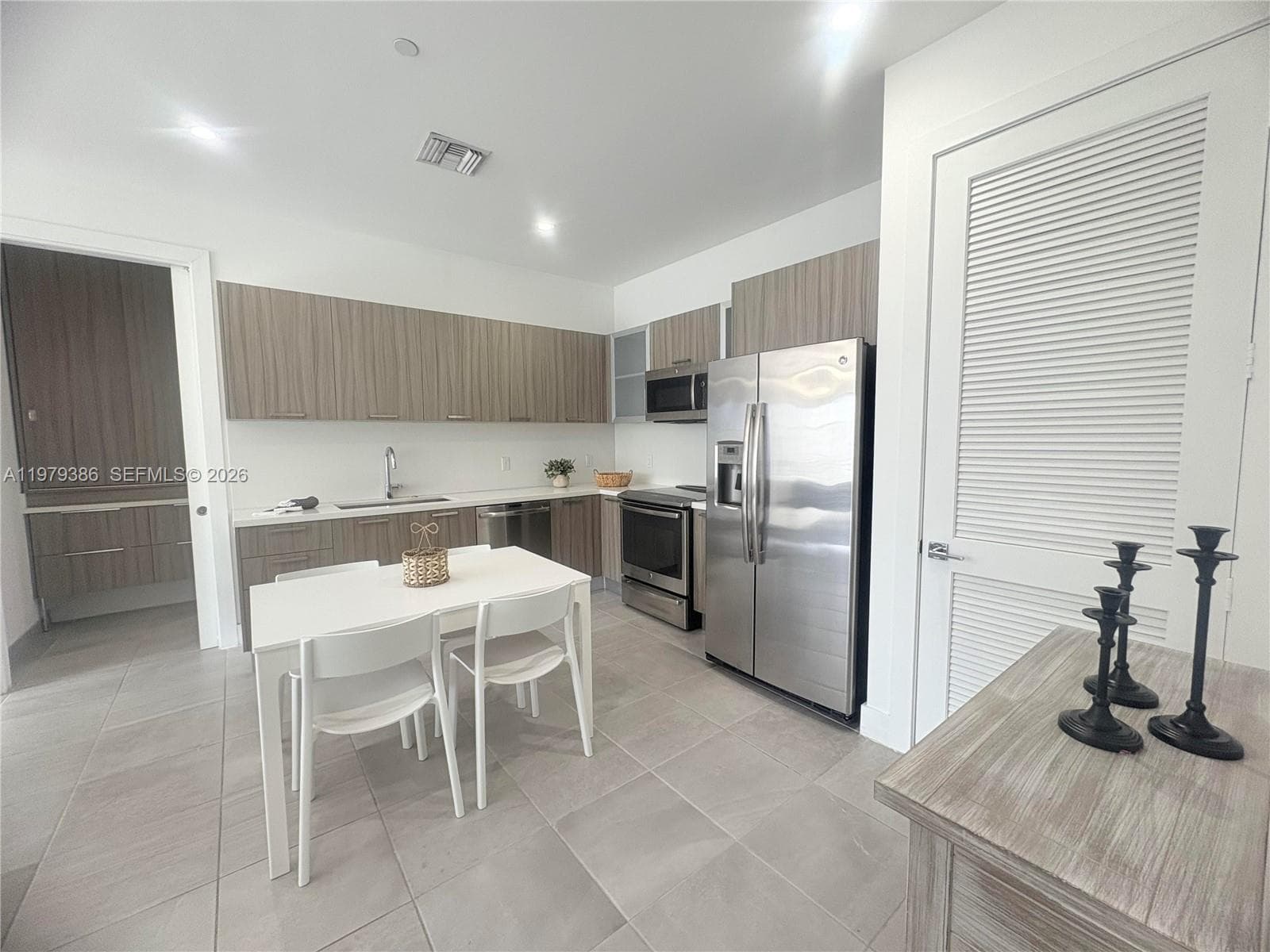 GALLERIA LOFTS CONDO · #304 in Fort Lauderdale - Photo 11