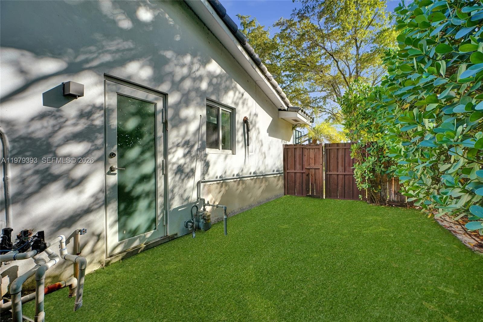 2301 NE 196th St photo 62