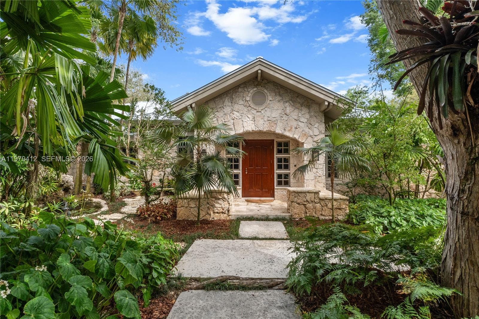 10225 Coral Creek Rd photo 3