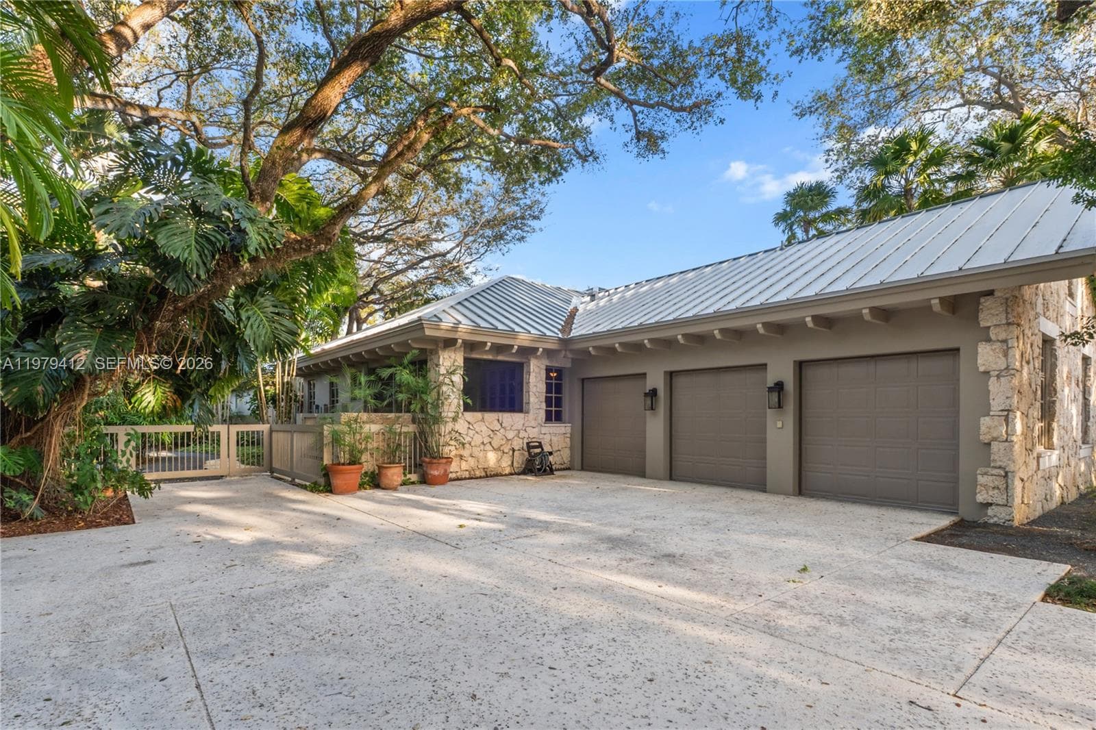 10225 Coral Creek Rd photo 55