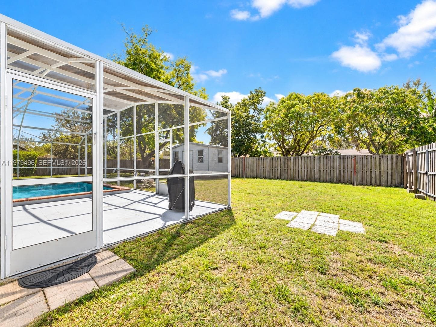 8620 SW 185th Ter photo 32