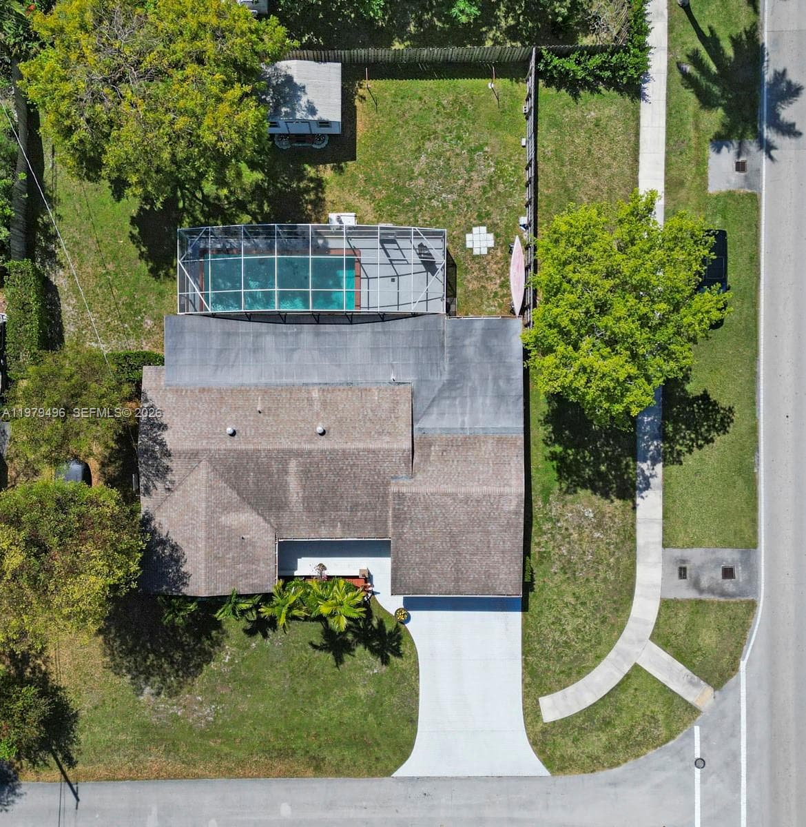 8620 SW 185th Ter photo 39