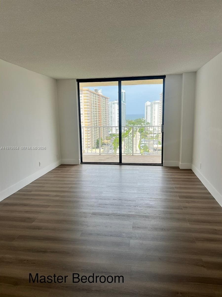 WINSTON TOWERS 700 CONDO · #1611 in Sunny Isles Beach - Photo 10