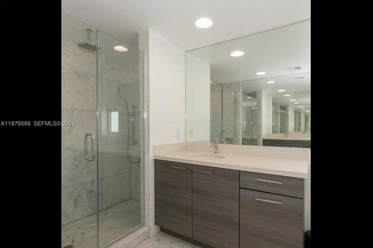 MERIDIAN 5 CONDO · #14 in Miami Beach - Photo 21