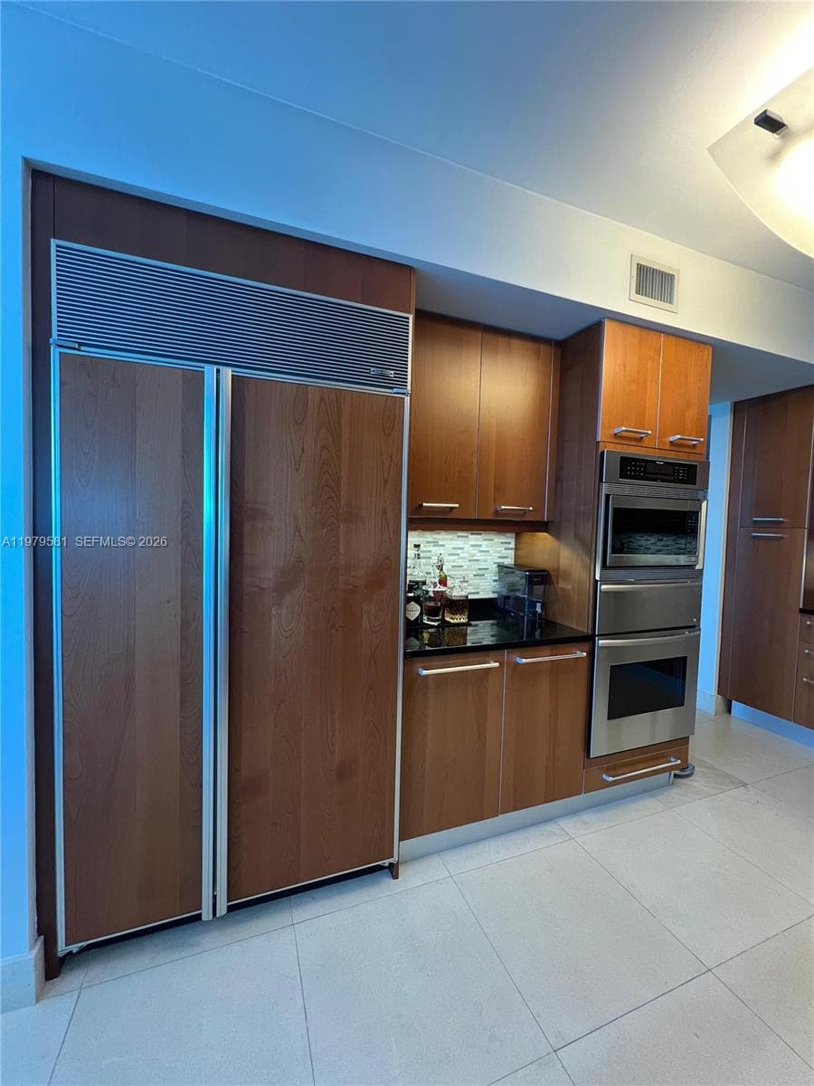 OCEAN PALMS CONDO · #3102 in Hollywood - Photo 16