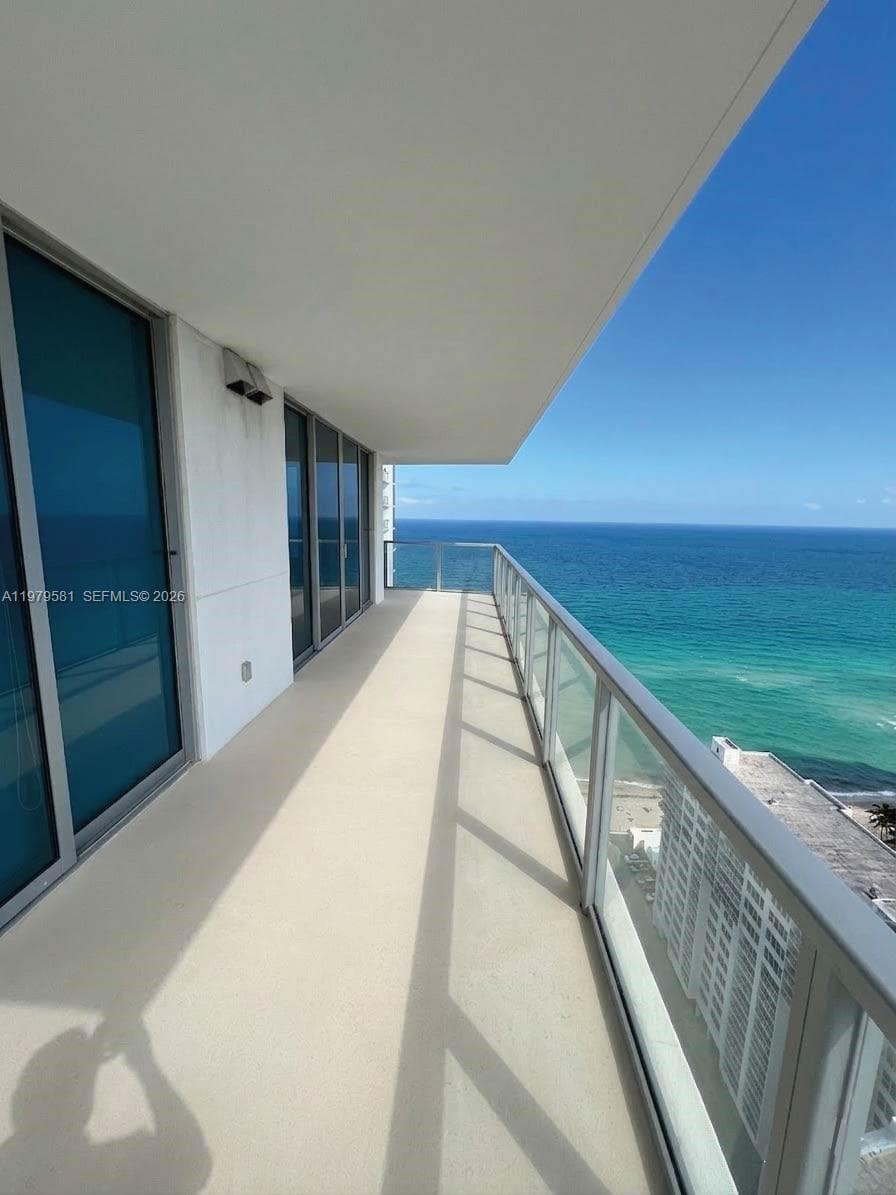 OCEAN PALMS CONDO · #3102 in Hollywood - Photo 34