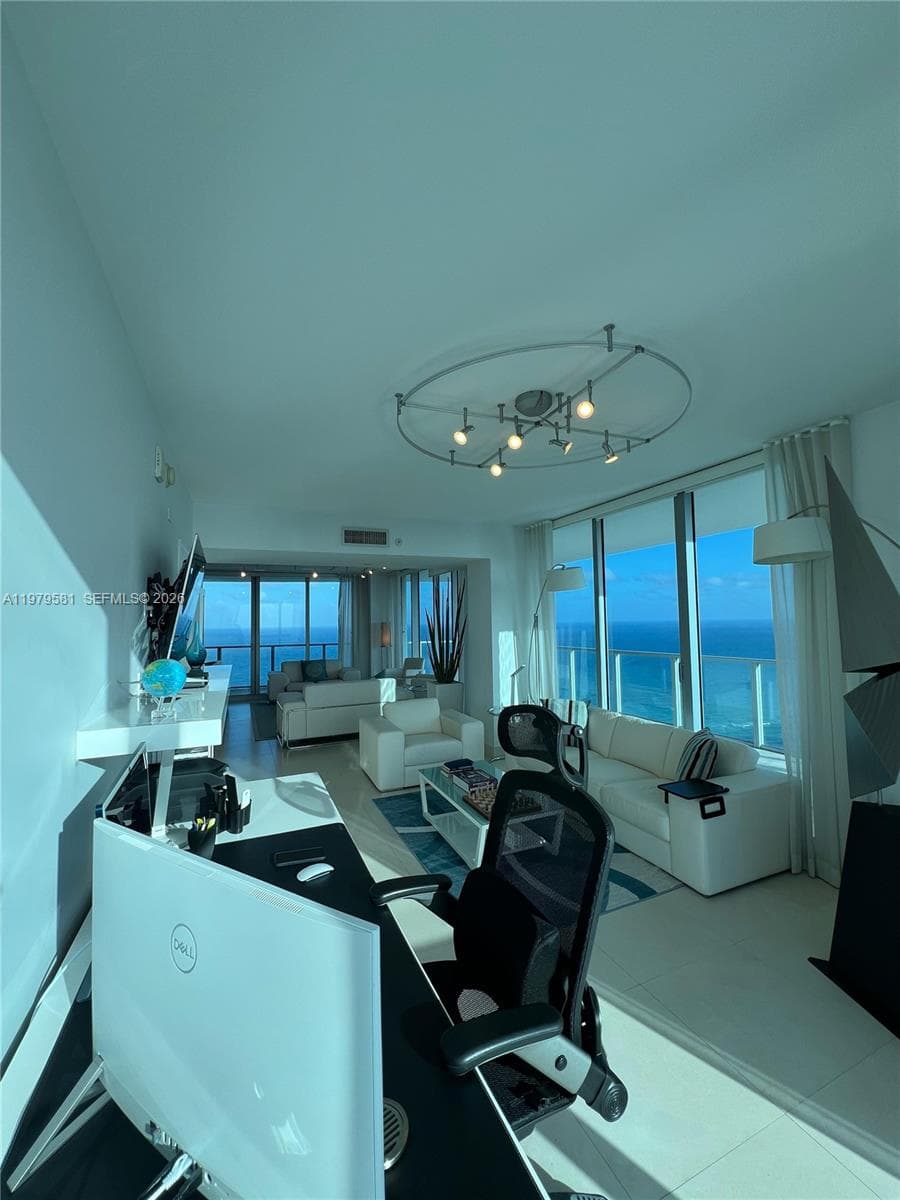 OCEAN PALMS CONDO · #3102 in Hollywood - Photo 61