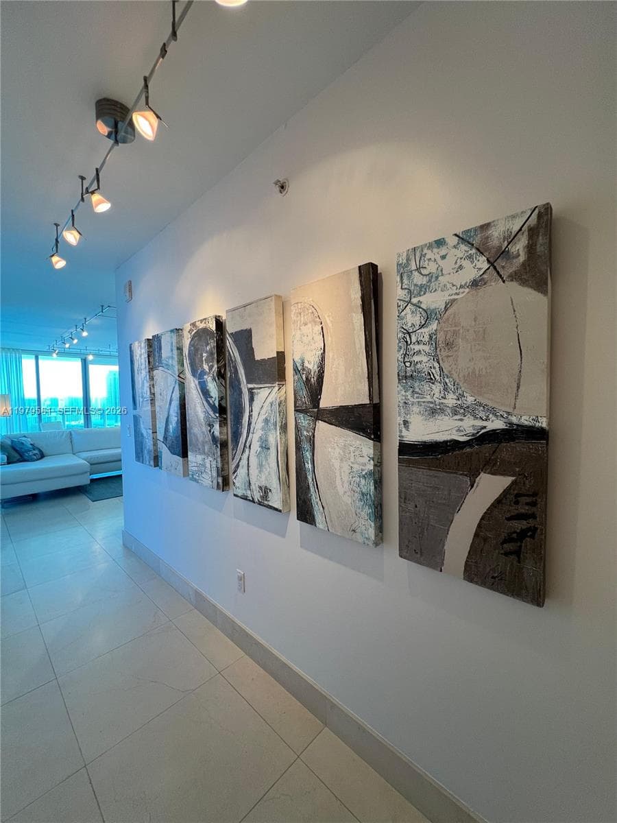 OCEAN PALMS CONDO · #3102 in Hollywood - Photo 48