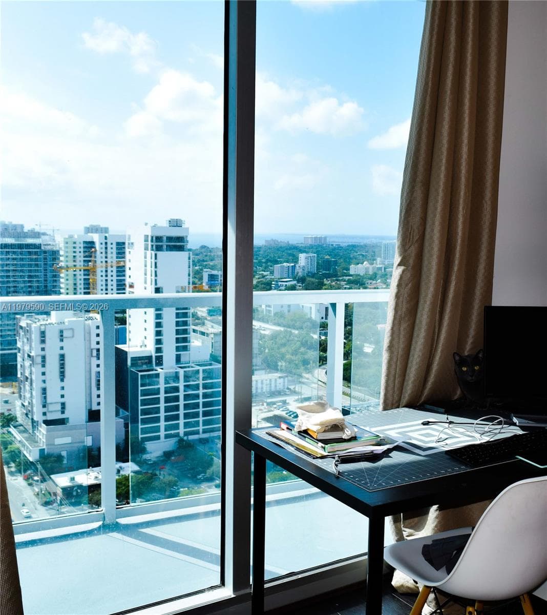 Latitude on the River · #2814 in Miami - Photo 7