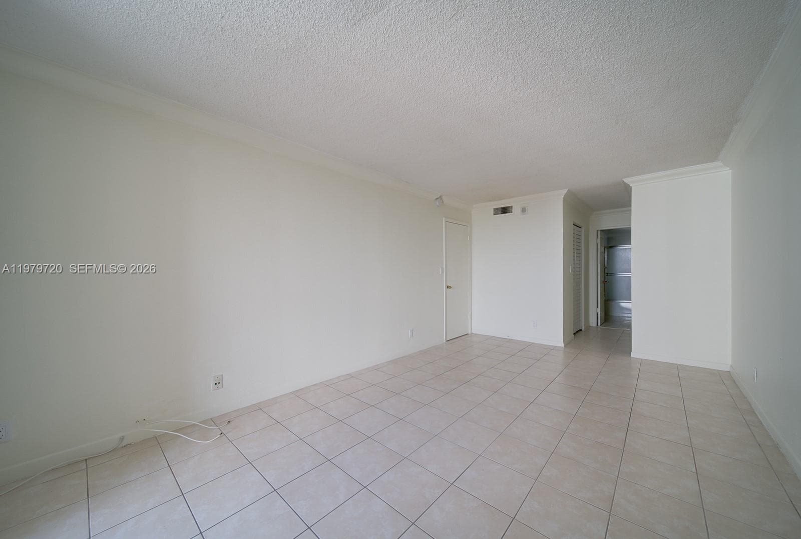 ISLAND SHORES CONDO · #1006 in North Miami Beach - Photo 7