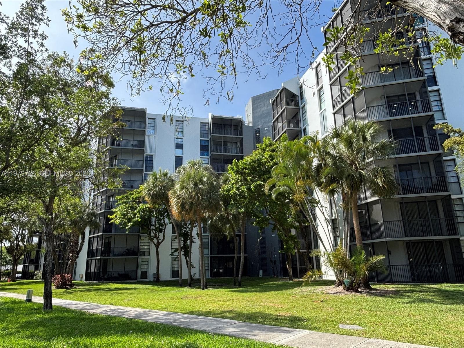 BRAVURA I CONDO · #211 in Aventura - Photo 1