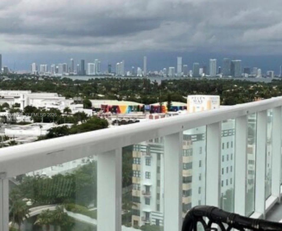 THE ROYAL CLUB CONDO · #1605 in Miami Beach - Photo 3