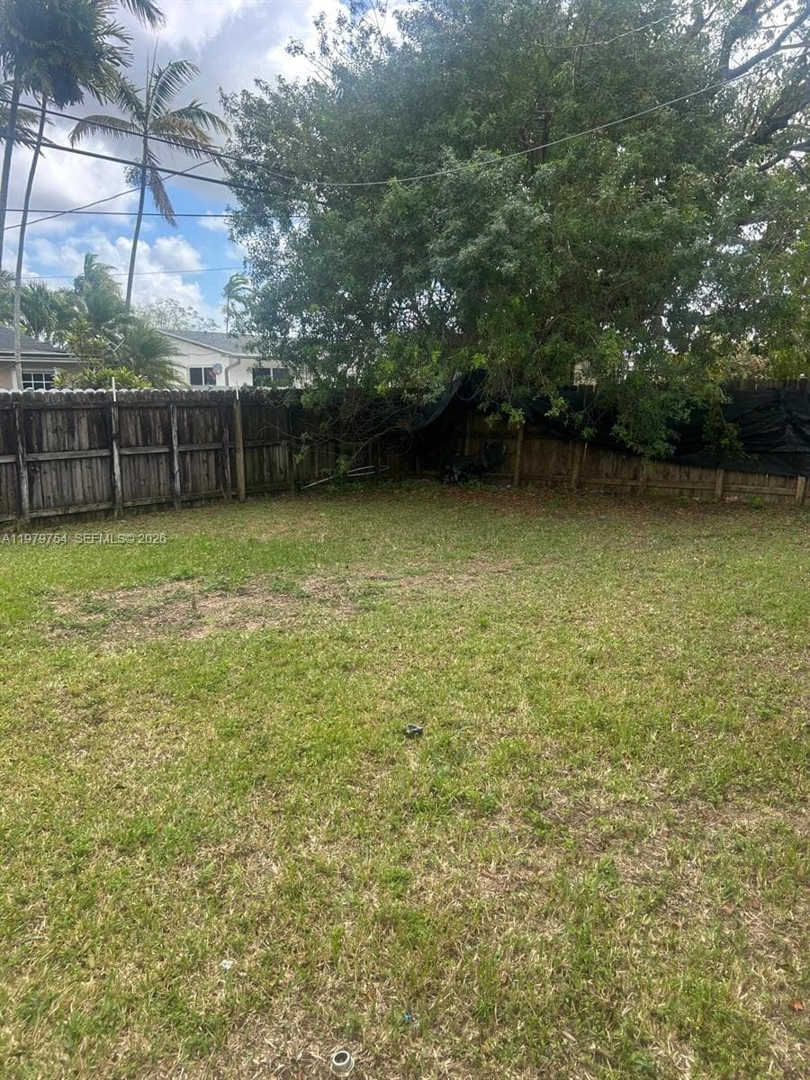 28511 SW 147th Ave photo 17