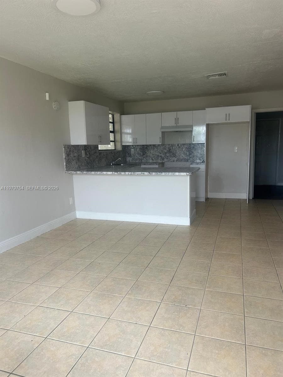 28511 SW 147th Ave photo 8