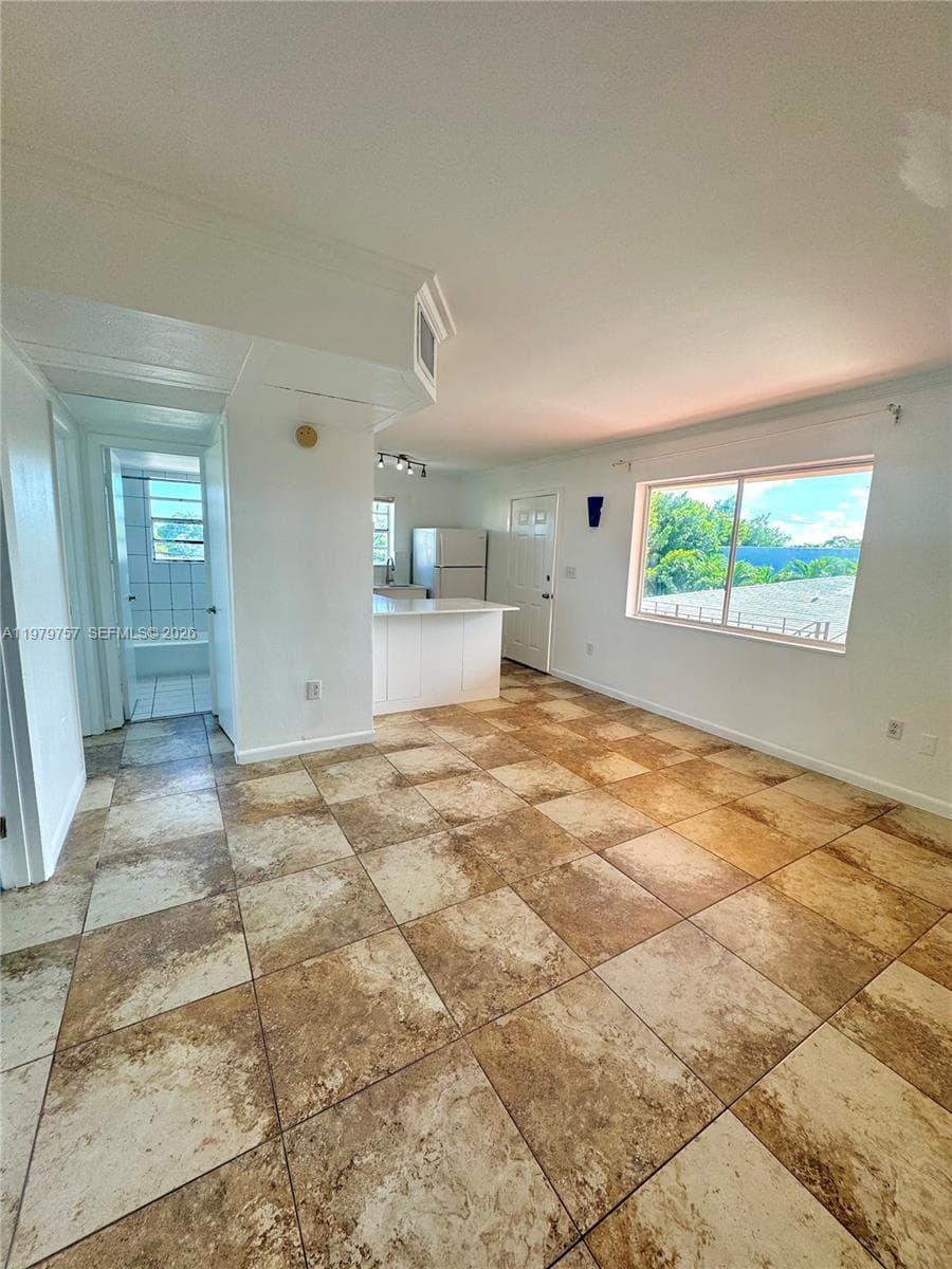 HAVANA SUN CONDO · #9 in Miami - Photo 6