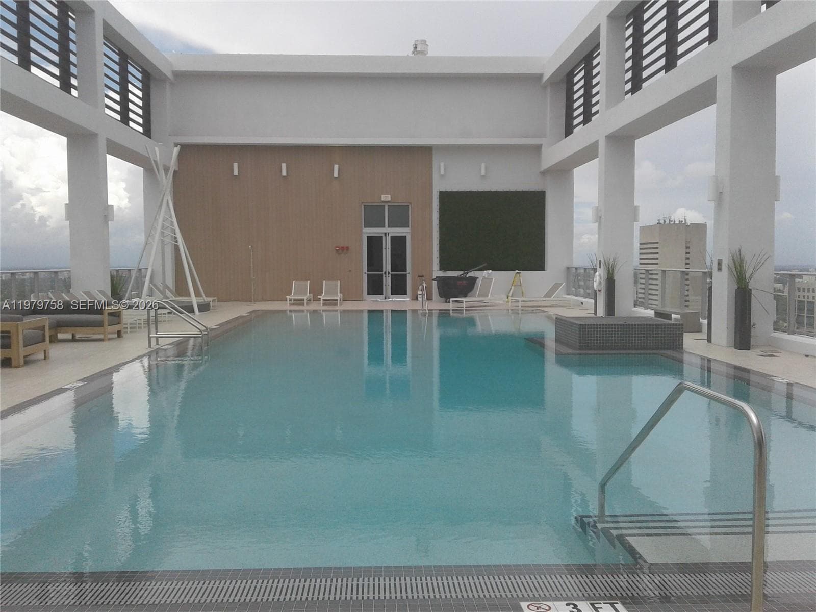 Centro · #906 in Miami - Photo 11