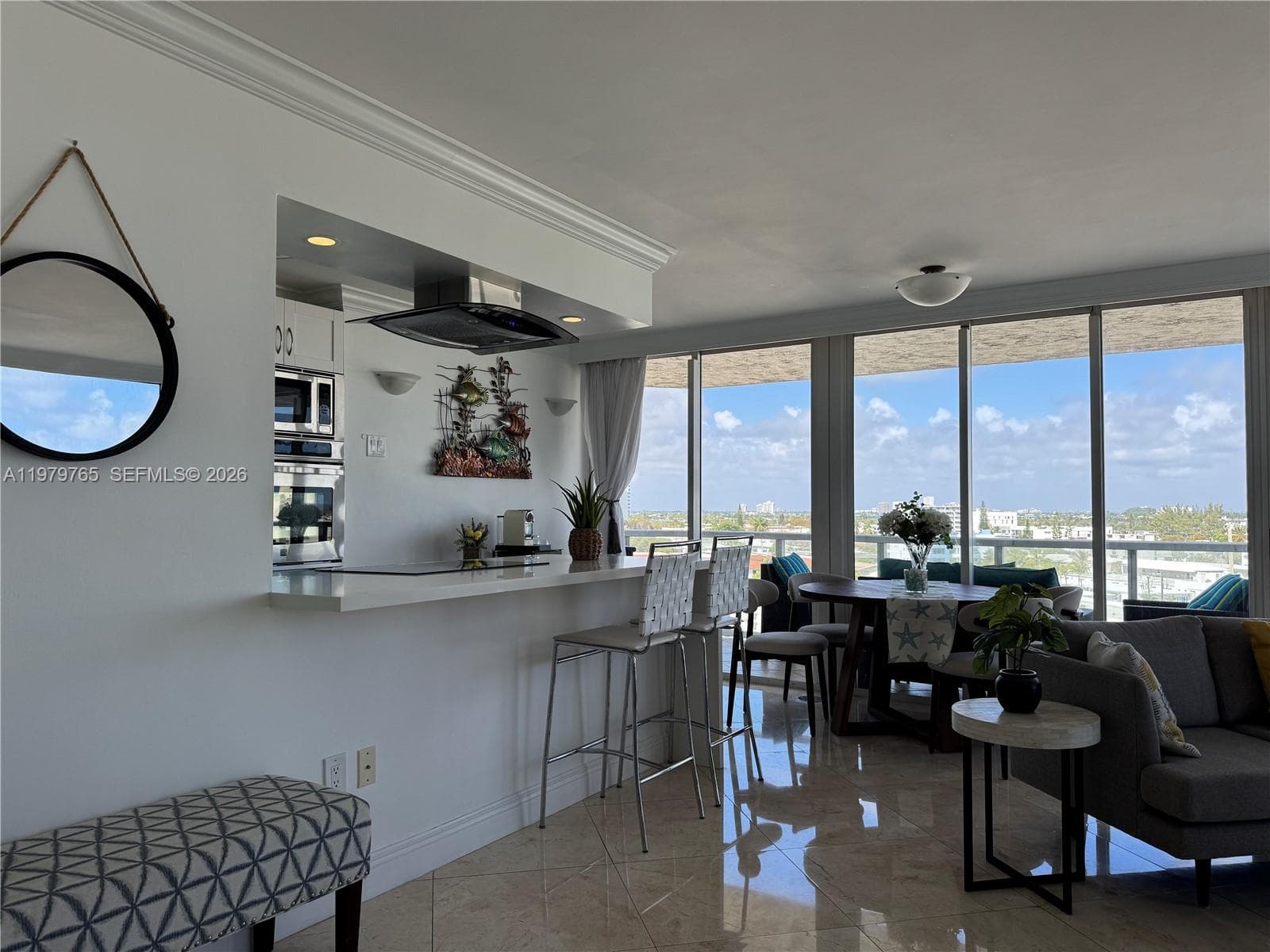 ST TROPEZ OCEAN CONDO · #8-D in Miami Beach - Photo 6